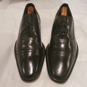 Kenneth Cole New York shoes. Size 7.5